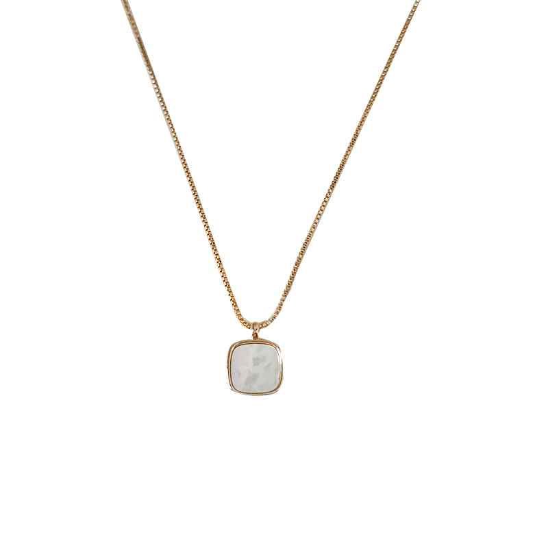 Square Mother of Pearl Pendant Necklace | Anniro - 14K Gold Plated Necklaces | ANNIRO Jewelry