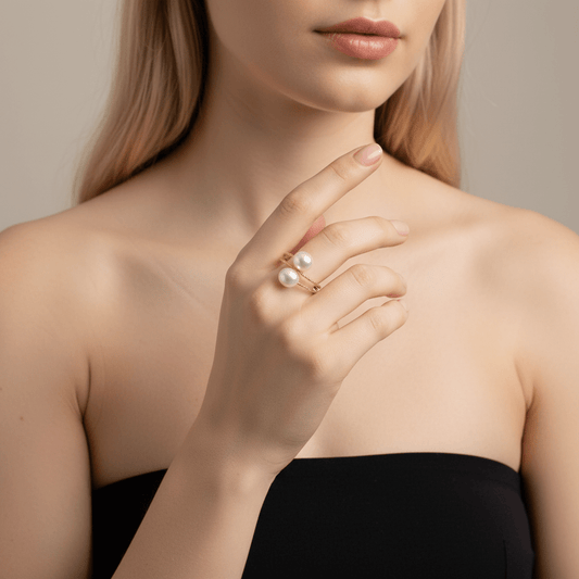 5 Minimalist Jewelry Pieces Every Woman Should Own - Anniro