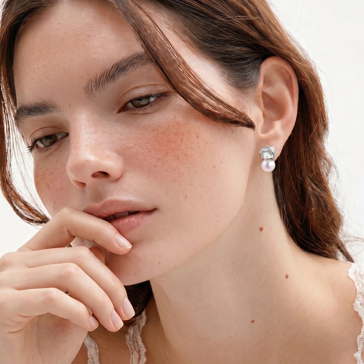 Stardust Pearl Drop Earrings | Anniro