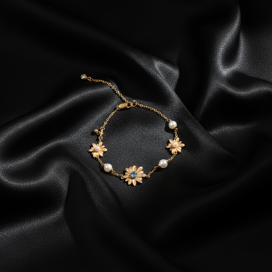 Daisy Pearl Bracelet - Black Silk Main