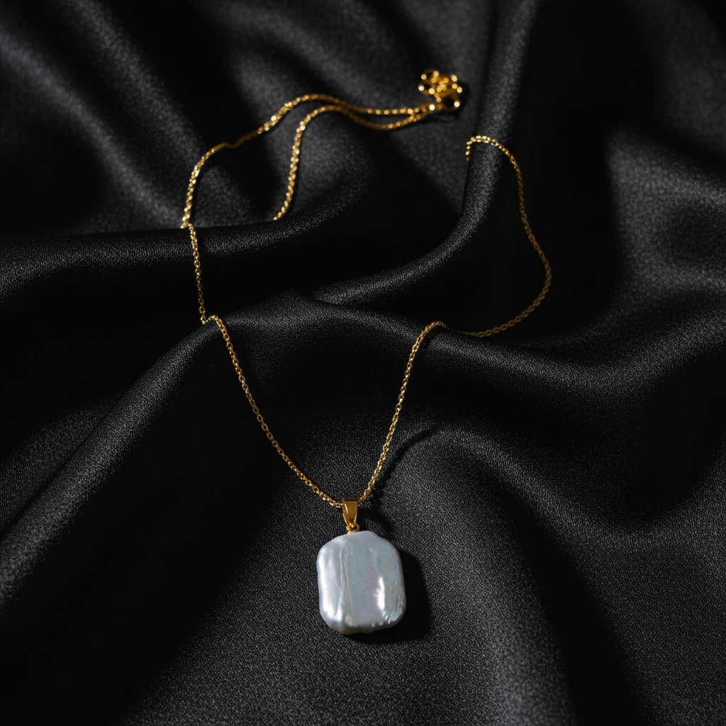 Baroque Pearl Pendant Necklace - 14K Gold Plated Necklace | ANNIRO Jewelry